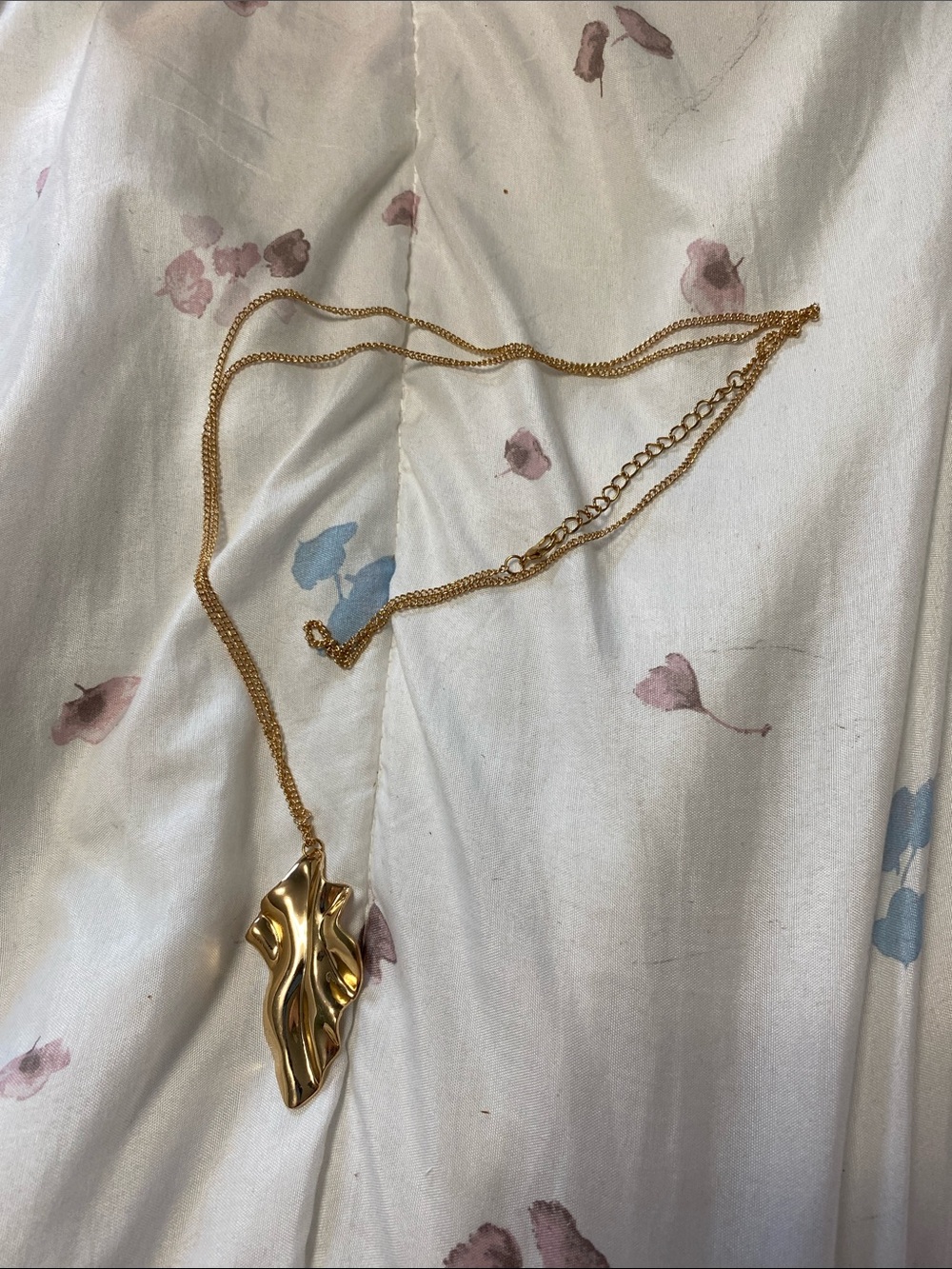 Gold Abstract Pendant Necklace - Women Jewelry